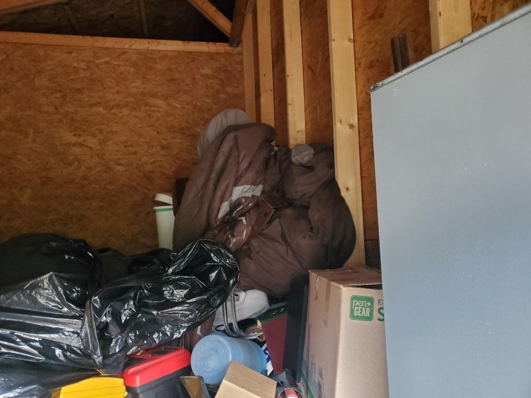 Storage Unit Auction in Hubbard, OH at Dove Storage Hubbard ends on